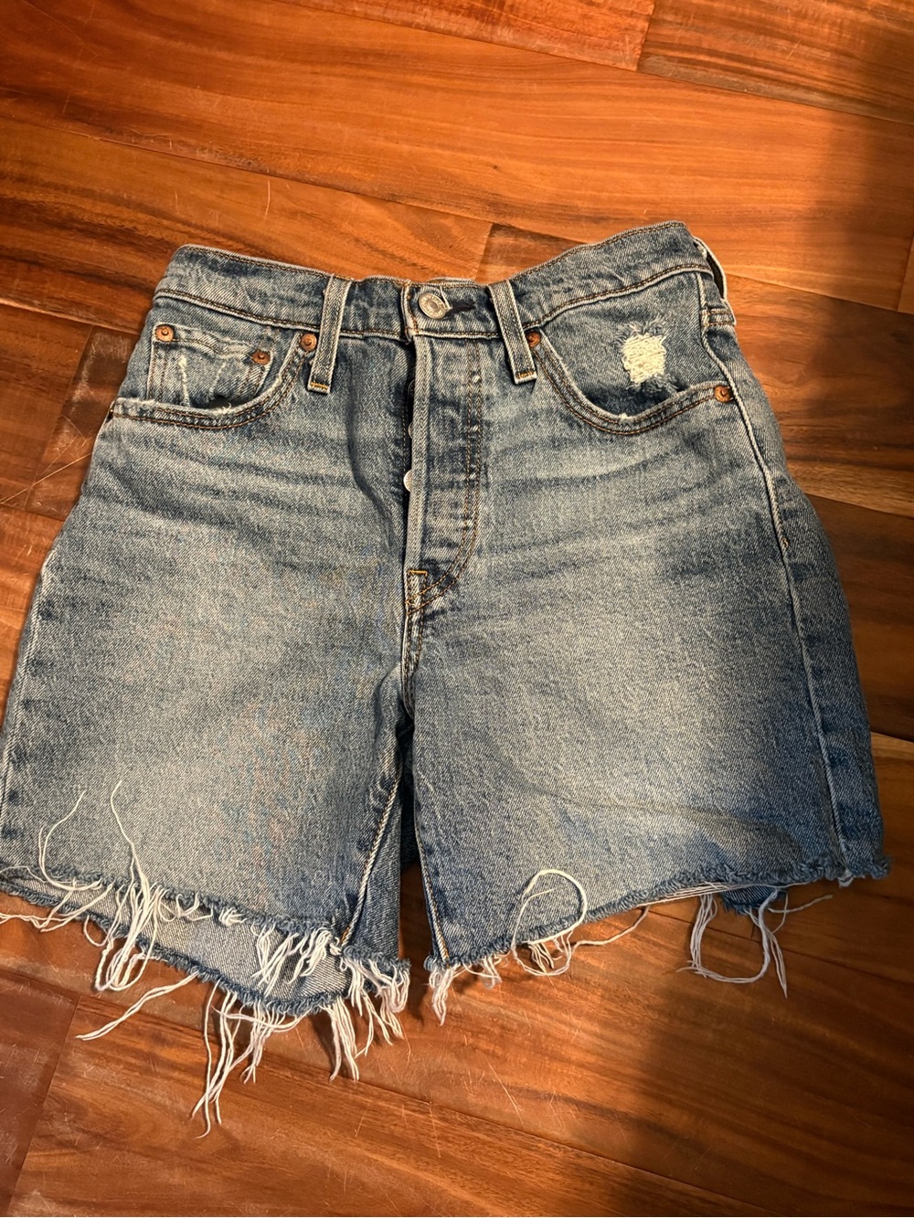 Levi’s 501 Cutoff Shorts Womens Distressed High Rise‎ Button Fly Denim (1013)
